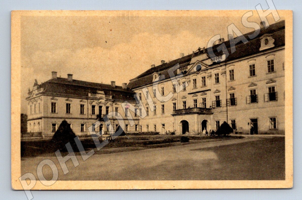 Postcard Lysá nad Labem castle (ST3958)