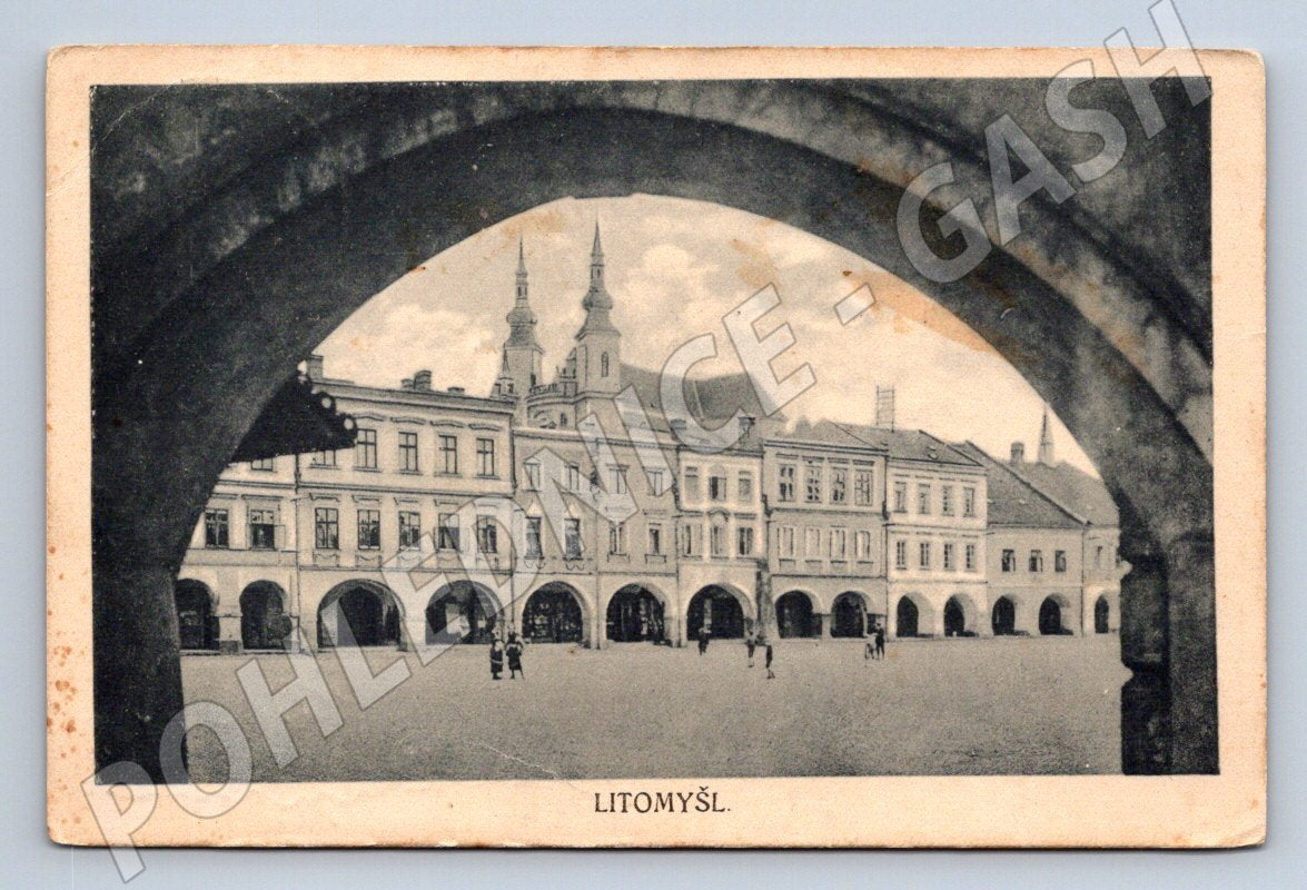 Postcard Litomyšl square sent by Czechoslovakia (ST4029)