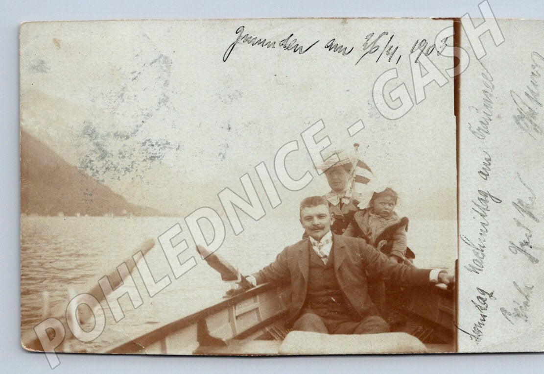 Postcard family on a boat 1903 (ST4170)