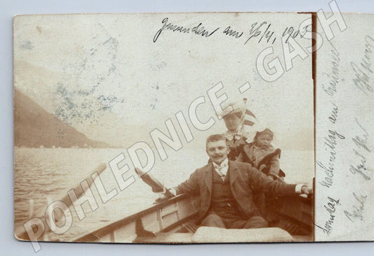 Pohlednice rodina na lodi 1903 (ST4170)