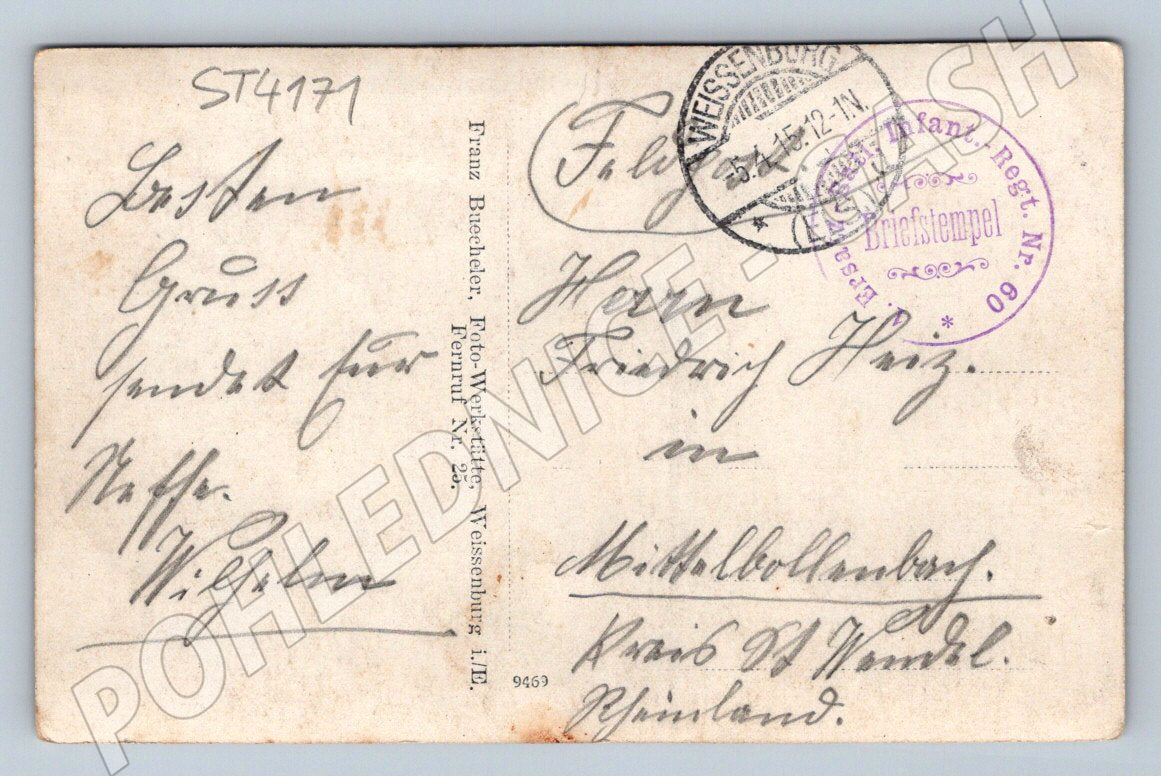 Postcard soldiers in uniforms Germany (ST4171)
