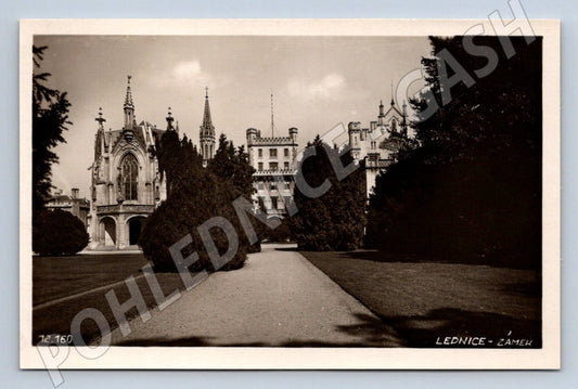 Pohlednice Lednice zámek černobílá (ST4211)