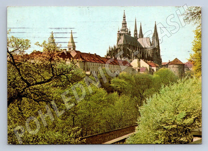 Pohlednice Praha Pražský hrad od letohrádku Anny 1969 (TP2402)